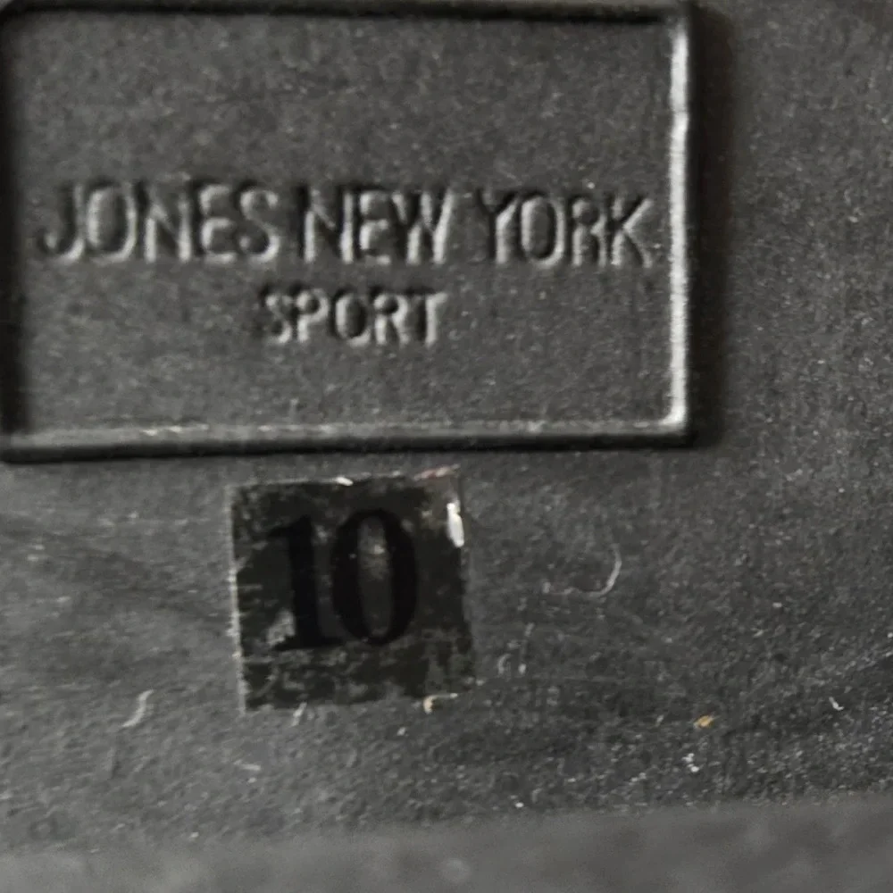 Jones New York Sport Women Sz 10 Black Leather Chunky Heel‎ Lace-up Ankle Bootie